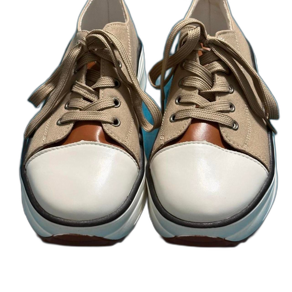 The-unbranded-brand Women's Tan and Cream Trainers